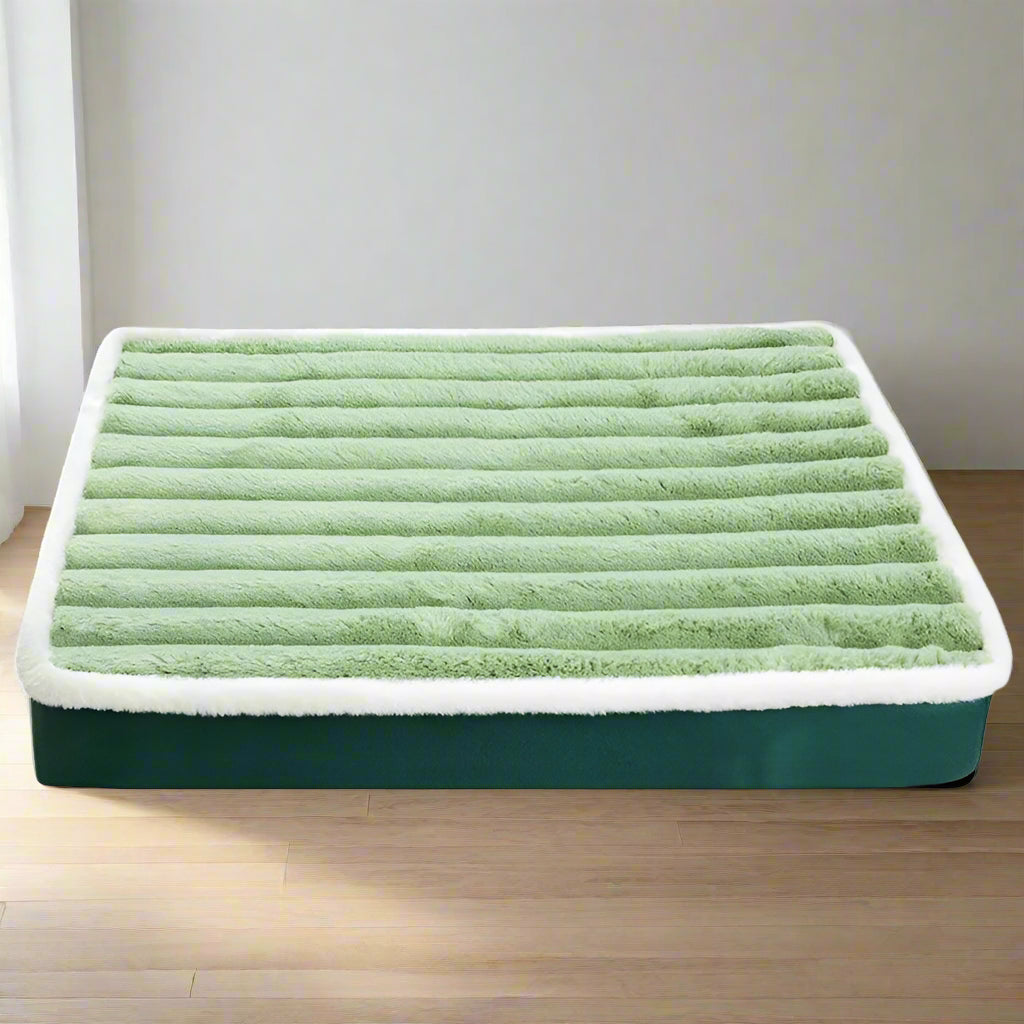 Cozy, Non-Slip Plush Dog Bed – Orthopedic, Washable & Perfect for Pets!